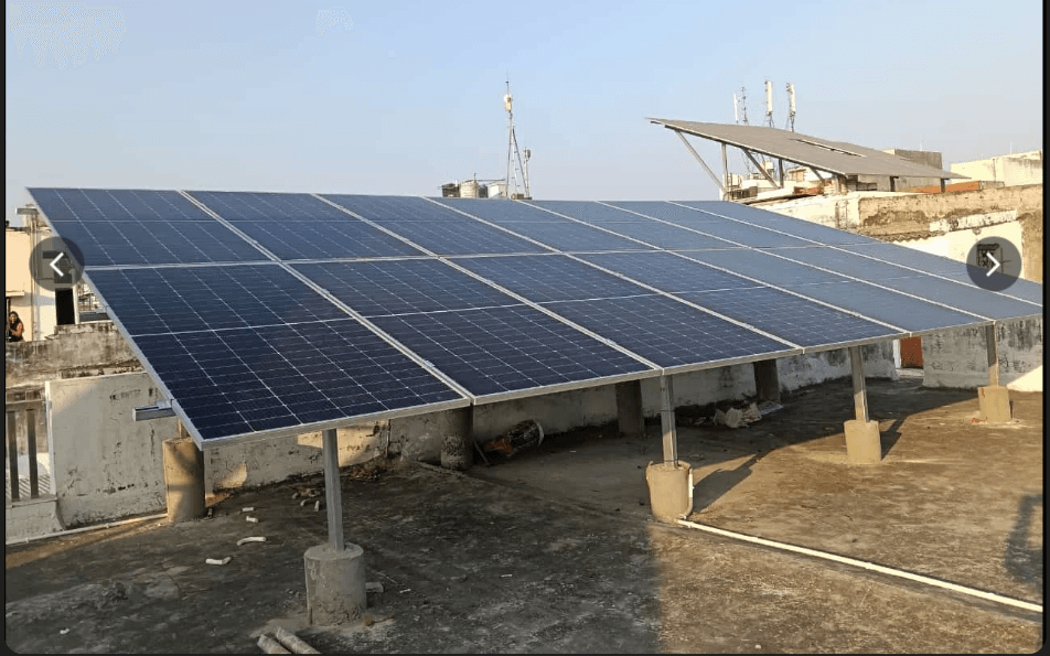 Rooftop carport solar installation in Gomti Nagar, Lucknow